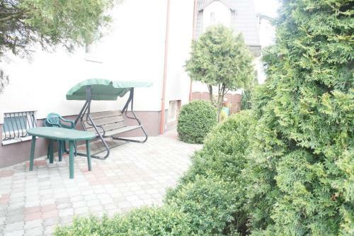 Apartments Goncharnaya 6