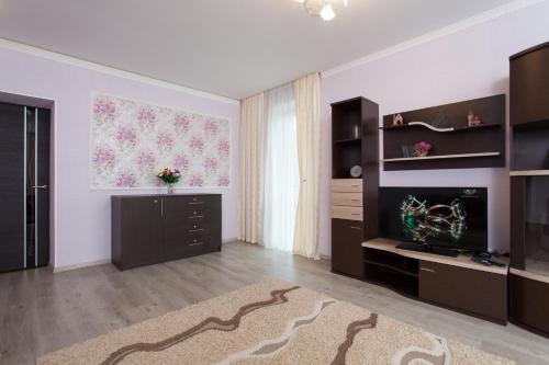 Apartments Oktiabryskaya 2?