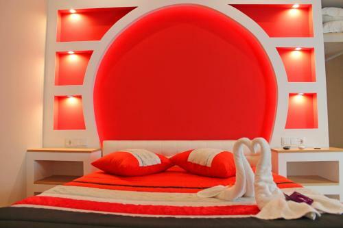 Hostal Monte Carlo Love Porto