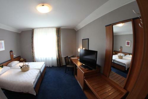 Hotel Tango