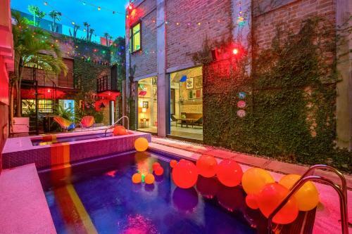 Hostal Pi�ata Pv Gay Hotel