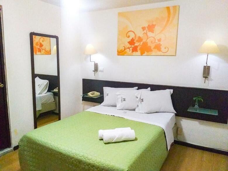 Hotel Trevi