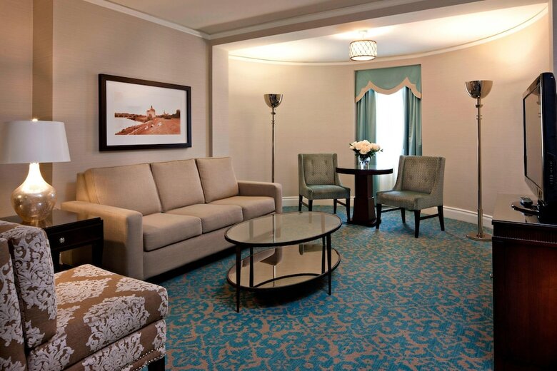 Hotel Delta Bessborough