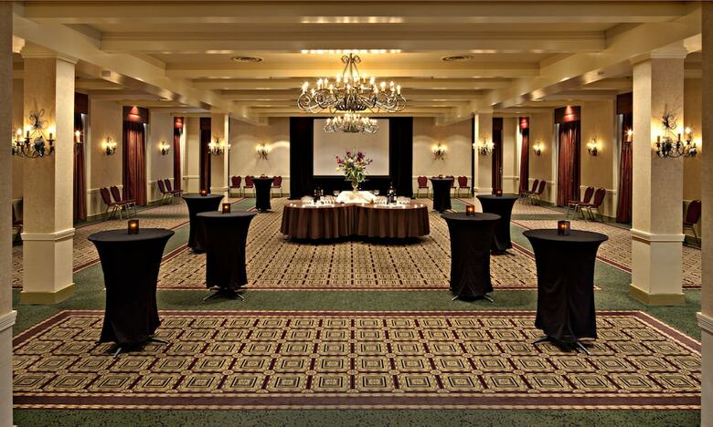 Hotel Delta Bessborough