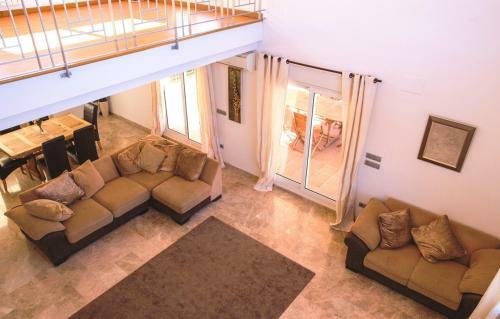 Villa Alqueries