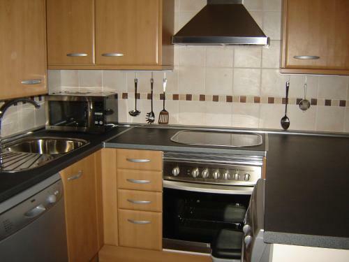 Apartamentos Valle De Tena - Las Margas Golf
