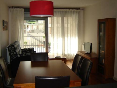 Apartamentos Valle De Tena - Las Margas Golf
