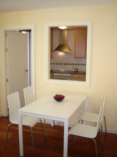 Apartamentos Valle De Tena - Las Margas Golf