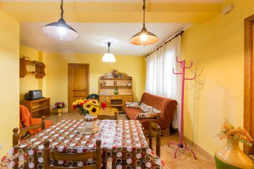 Apartamento Sort Experience, Live The Pyrenees