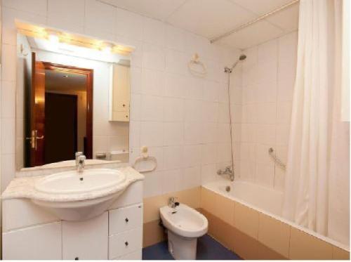 Apartamentos Dos Torres - Alierta