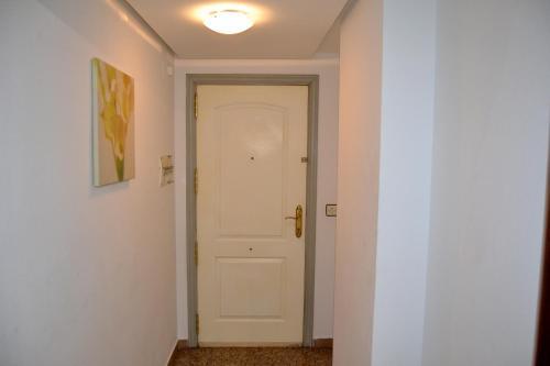 Apartamentos Dos Torres - Alierta