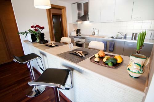 Castillo Apartments
