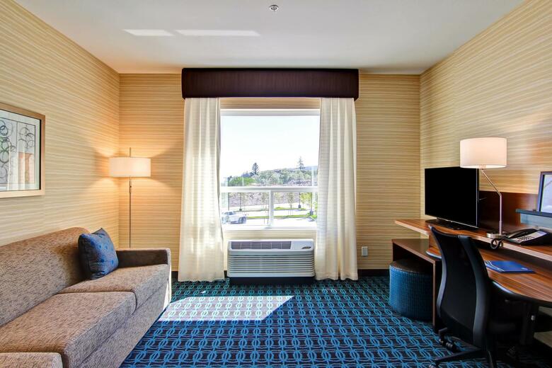 Hotel Fairfield Inn & Suites By Marriott Kaloops