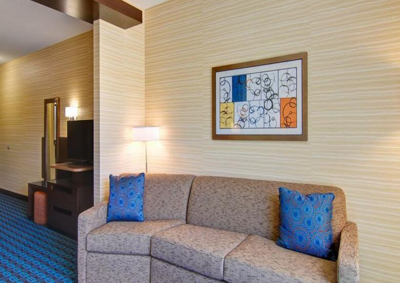 Hotel Fairfield Inn & Suites By Marriott Kaloops