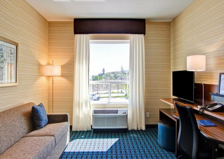 Hotel Fairfield Inn & Suites By Marriott Kaloops