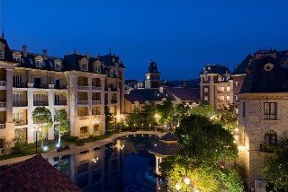 Dragon Lake Princess Hotel