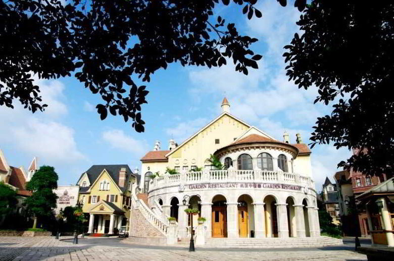Dragon Lake Princess Hotel