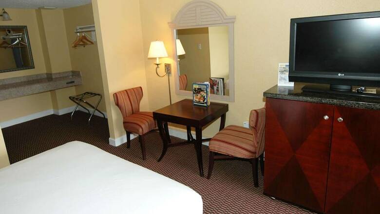 Magnuson Hotel Convention Center