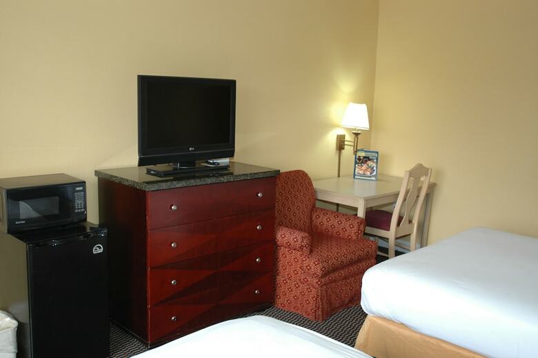 Magnuson Hotel Convention Center