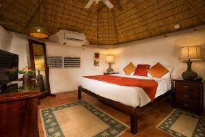 Hotel Galley Bay Resort & Spa