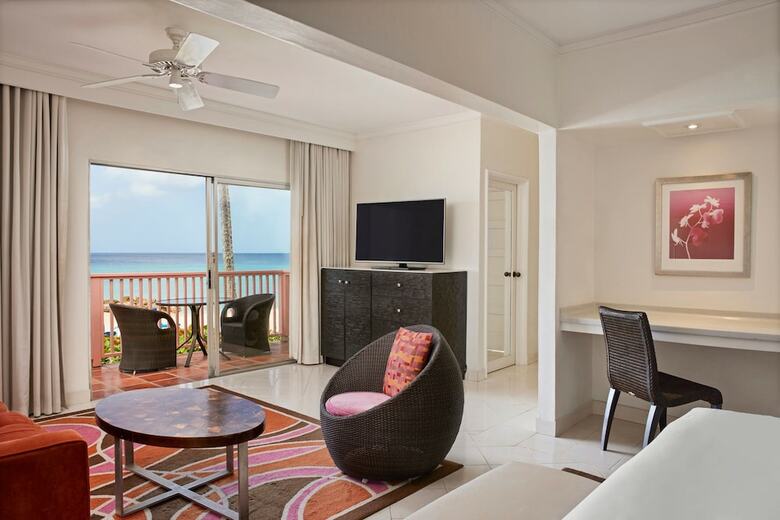Hotel Crystal Cove