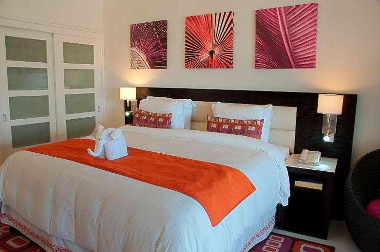 Hotel Crystal Cove