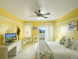 Coconut Court Beach Hotel