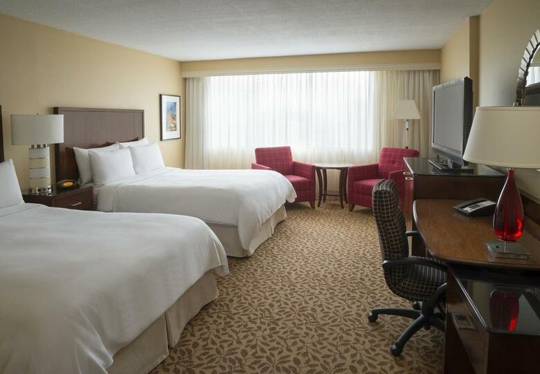 Hotel Toronto Marriott Bloor Yorkville