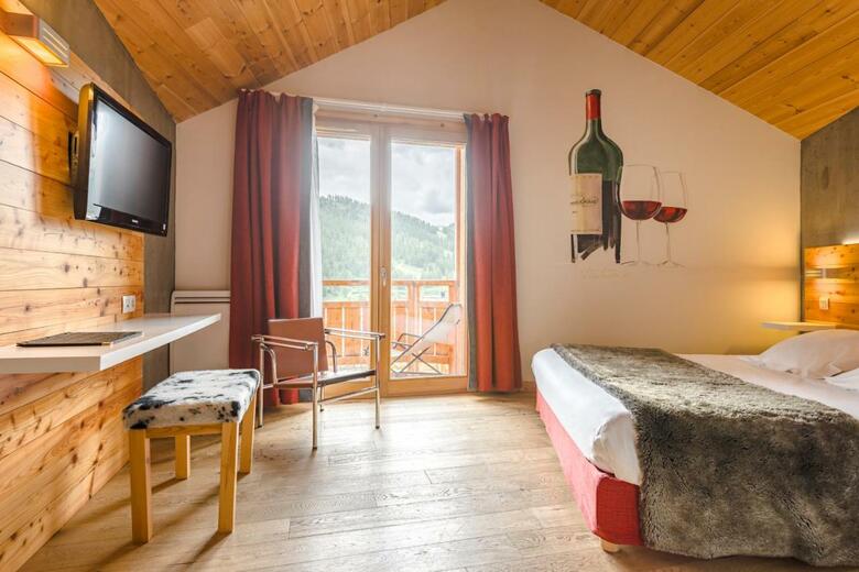 Anova Hotel & Spa