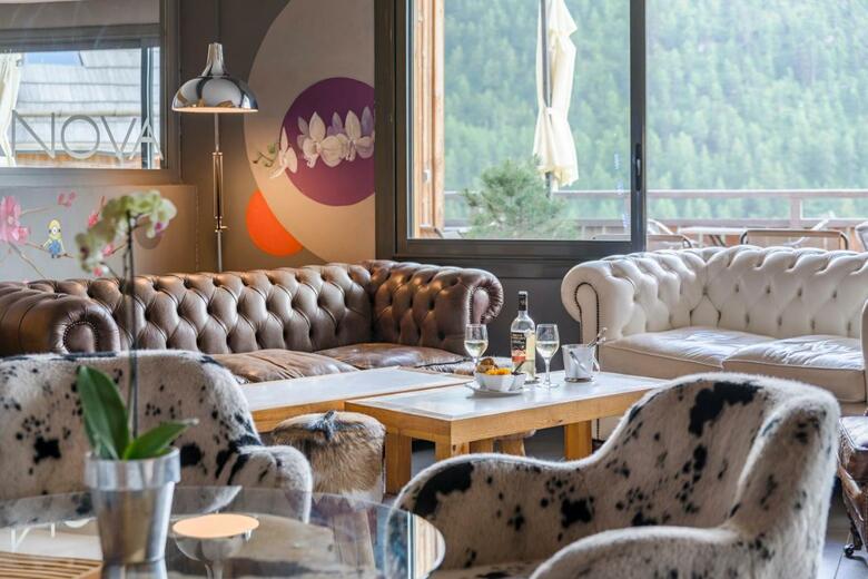 Anova Hotel & Spa