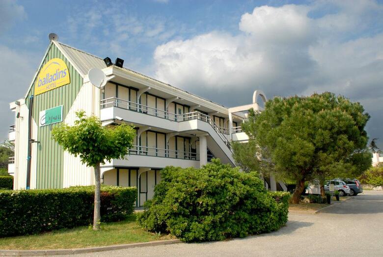 Hotel Balladins Bollene