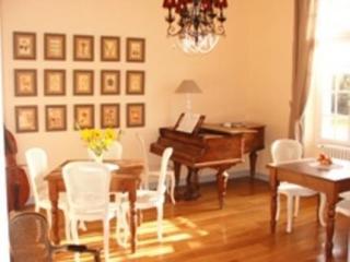 Hotel Chateau De Lhermitage