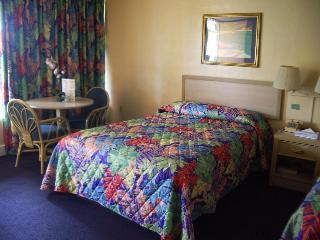 **royal Islander Hotel**