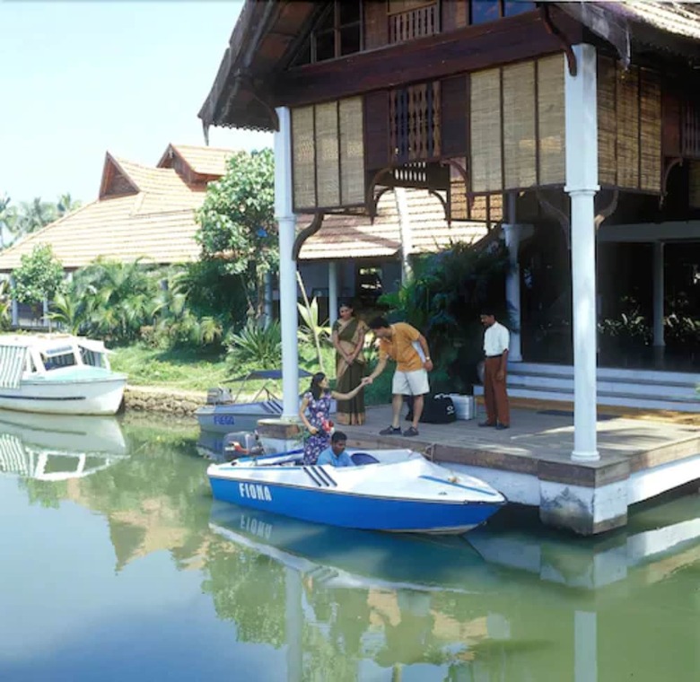 Hotel Kumarakom Lake Resort
