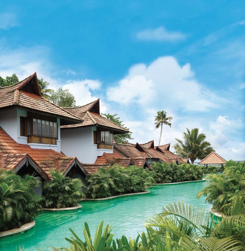 Hotel Kumarakom Lake Resort