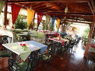 Hotel Yianna