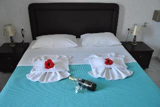 Stork Hotel