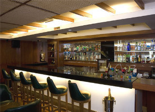 Hotel Shilton Royale