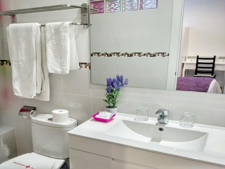 Hostal Bru�a