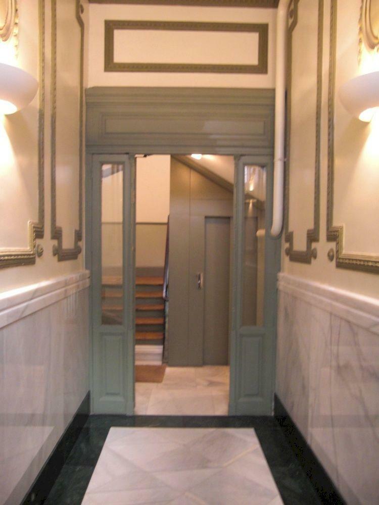 Hostal Bru�a