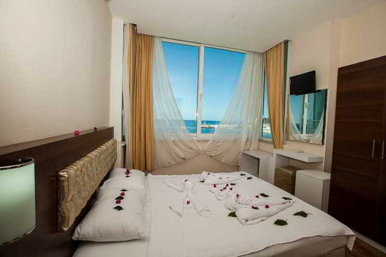 Hotel Mira Olimpos Beach