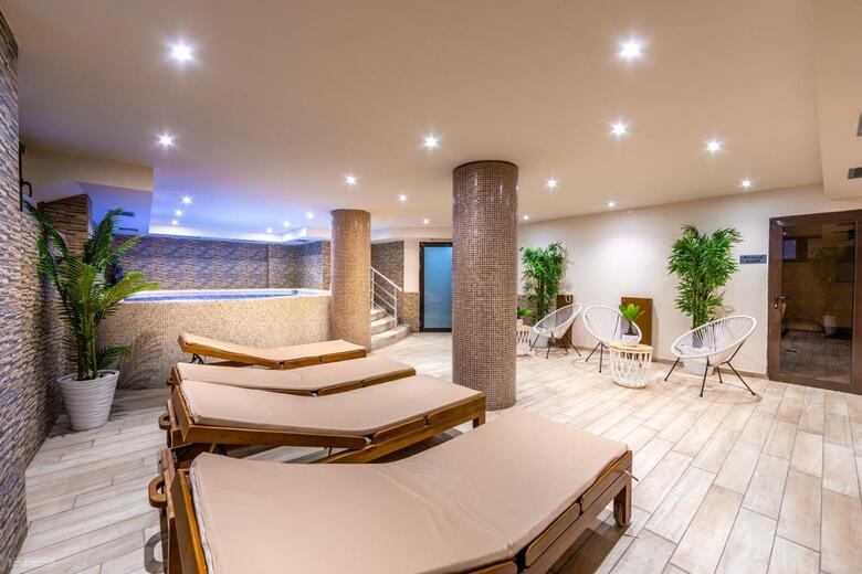 Hotel Tino