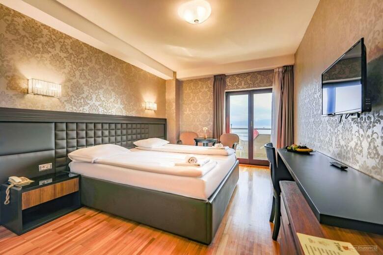 Hotel Tino