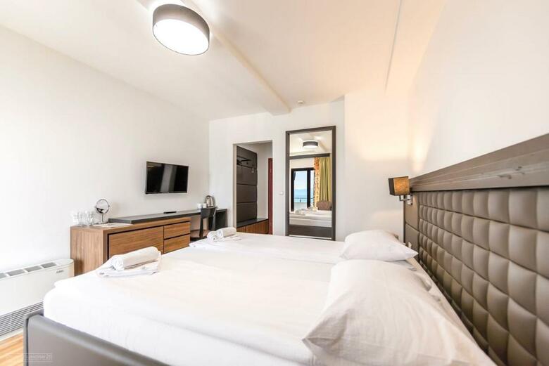 Hotel Tino