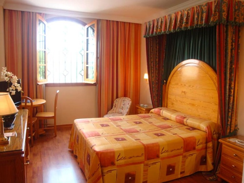 Hotel La Cueva Park
