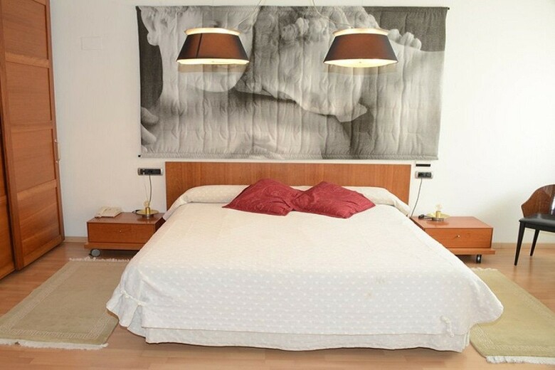 Aparthotel Huesca