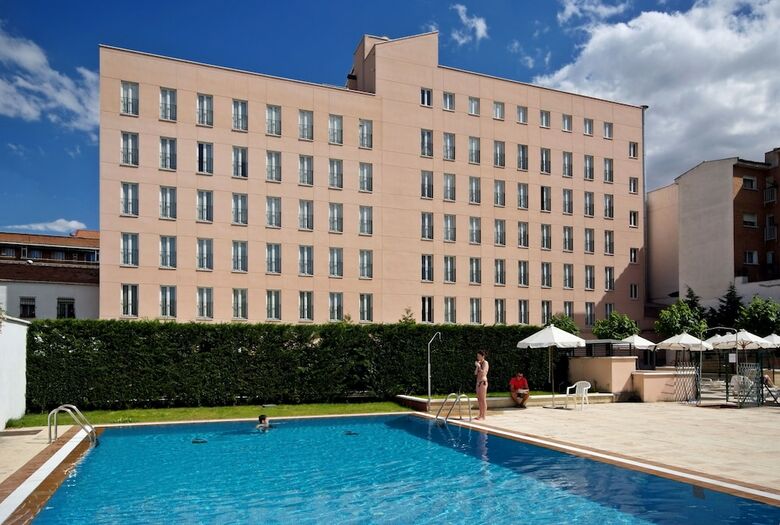 Hotel Sercotel Alcal� 611