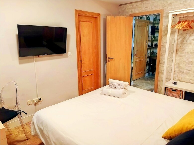 Aparthotel Quo Eraso