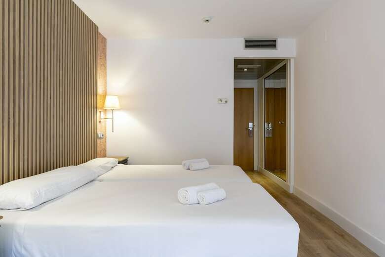 Aparthotel Quo Eraso