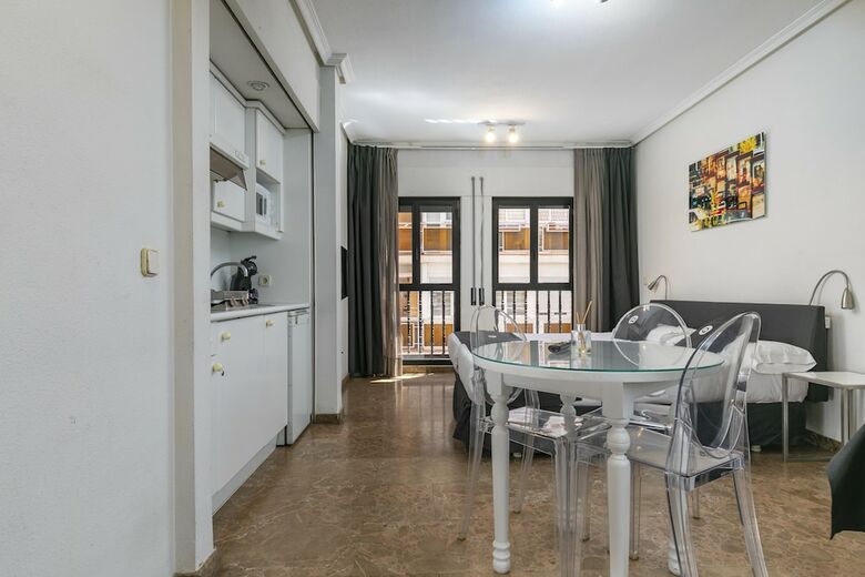 Aparthotel Quo Eraso